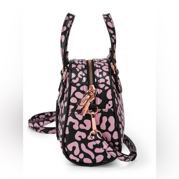 NWT Von Dutch Pink & Black Cheetah Pink Bowling Bag Style Purse, VIRAL, SOLD OUT - Picture 2 of 6